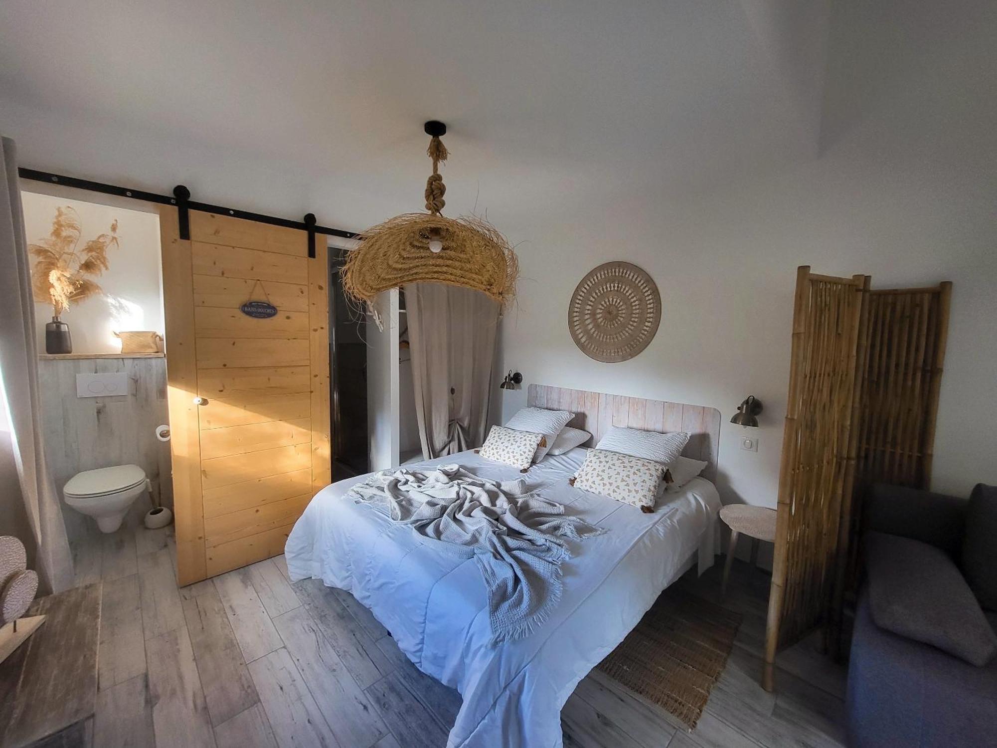 Hotel Auberge Provencale แซ็งต์-ราฟาเอล ภายนอก รูปภาพ